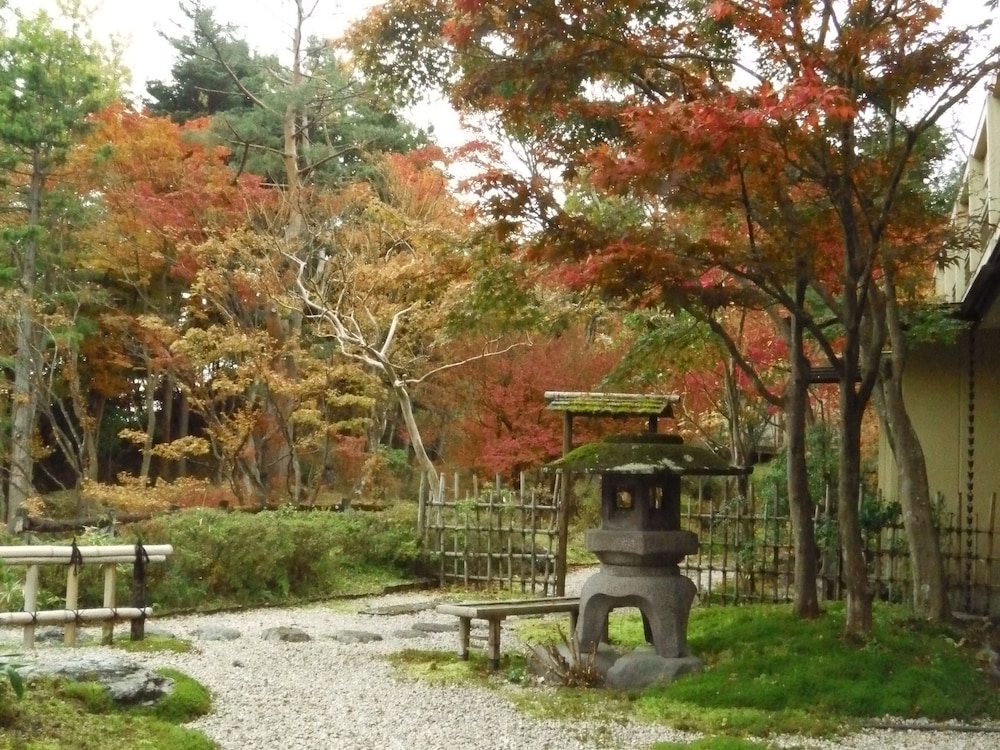 Nikko Hoshinoyado 36/46