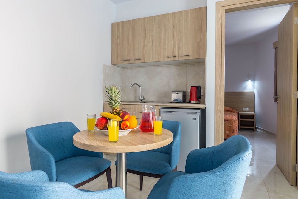 Paul-Marie Hotel Apartments 35/50