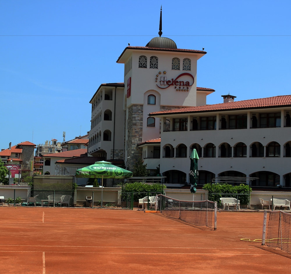 Helena Park Hotel 49/50