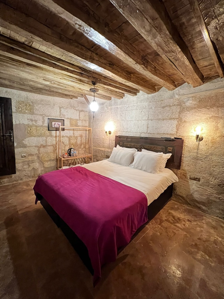 Roca Cappadocia 11/50
