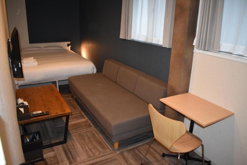 Shinsaibashi House 28/47