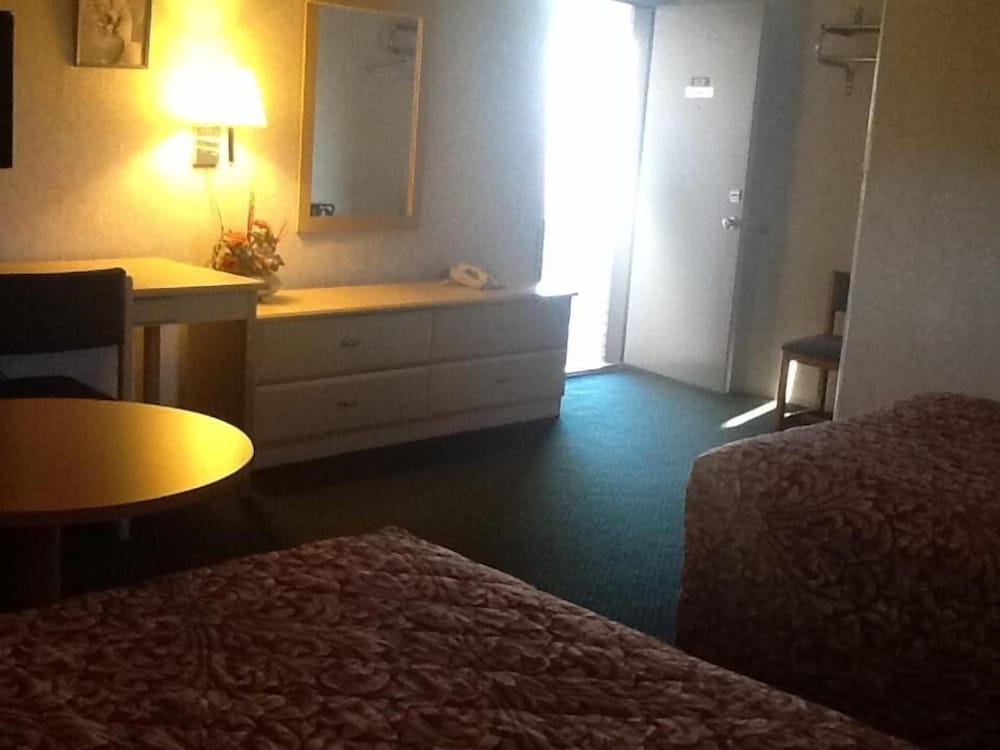 Budget Inn Clearfield 34/56