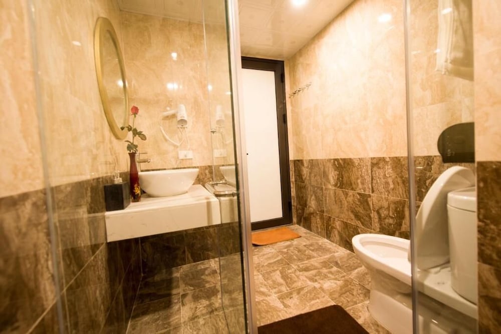 Sapa Wings Hotel 85/87