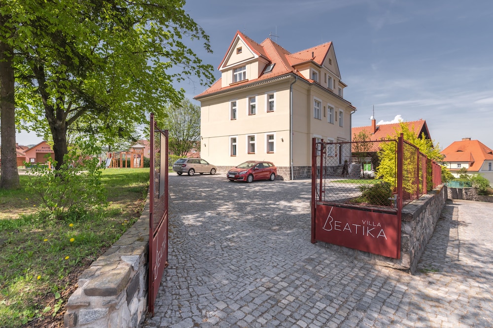 Boutique Hotel Villa Beatika 43/50