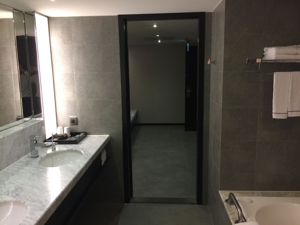 Talmud Hotel Kaohsiung Loveriver 38/50