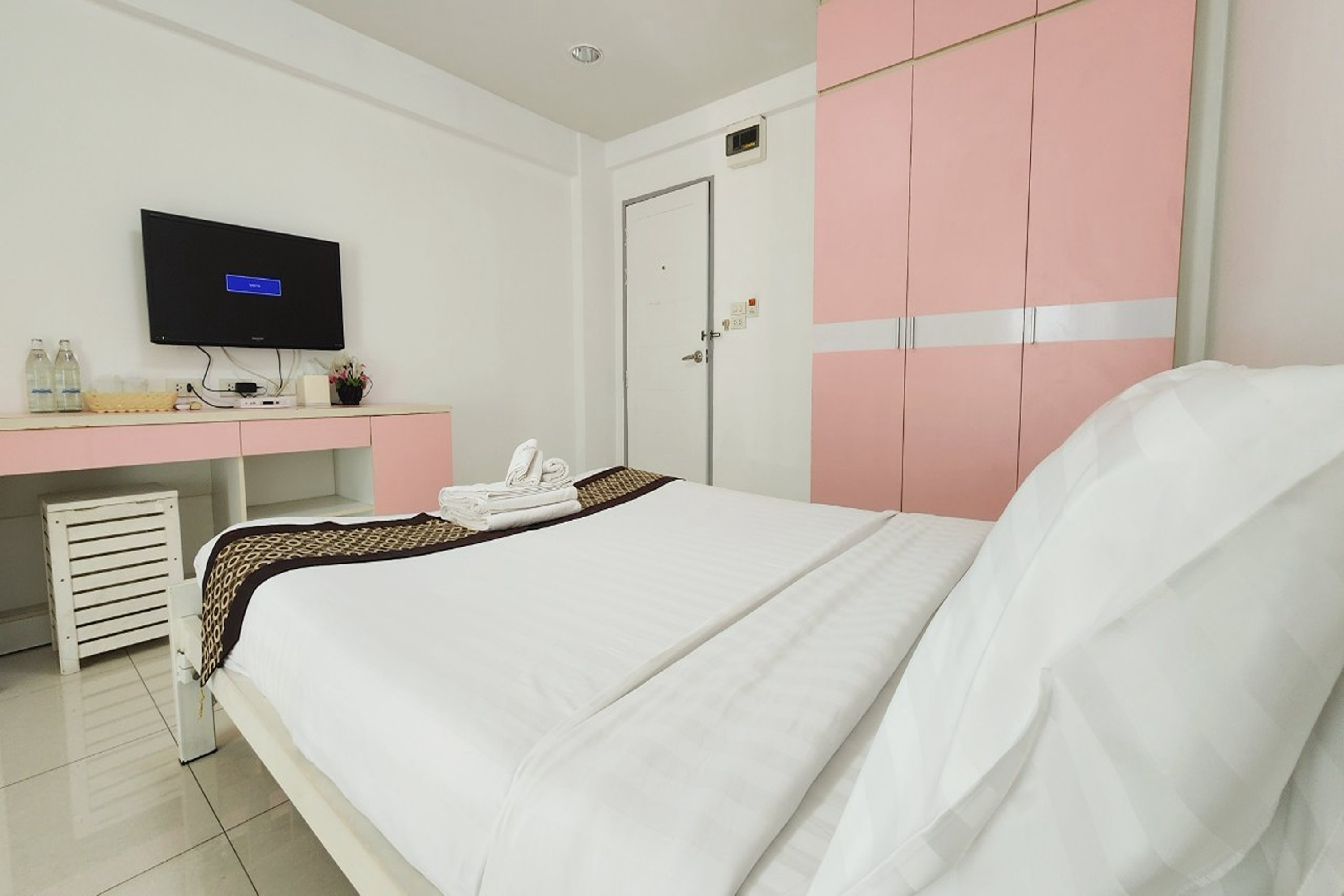 Standard, Double Bed, Zenith Life 9/10
