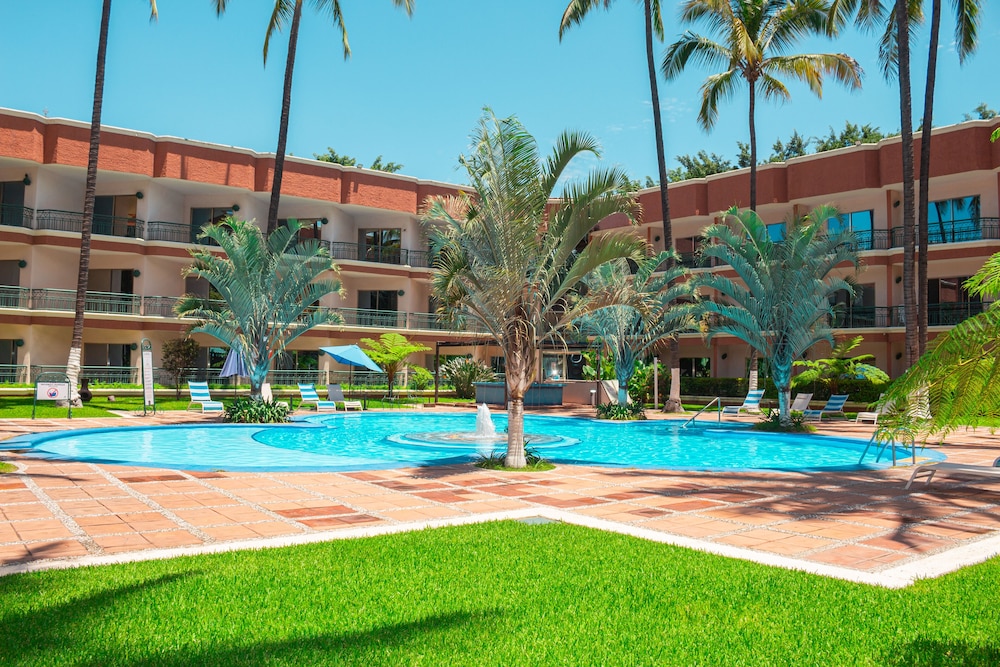 Nk Hotel Nekie Tepic 71/73