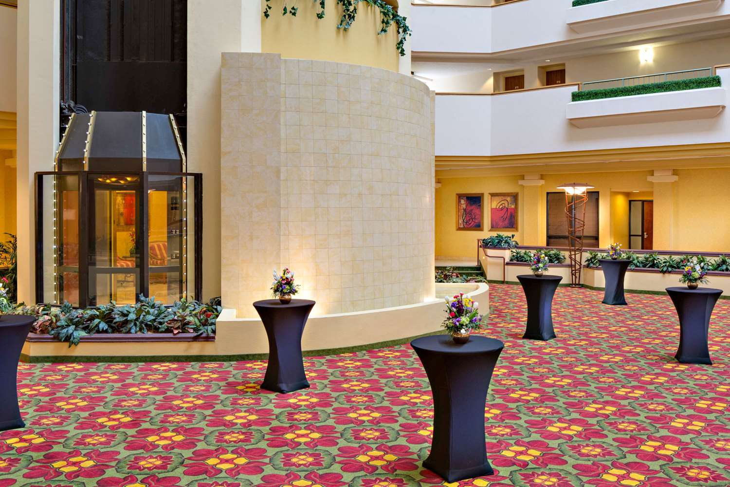 Radisson Hotel Cedar Rapids, IA 25/33