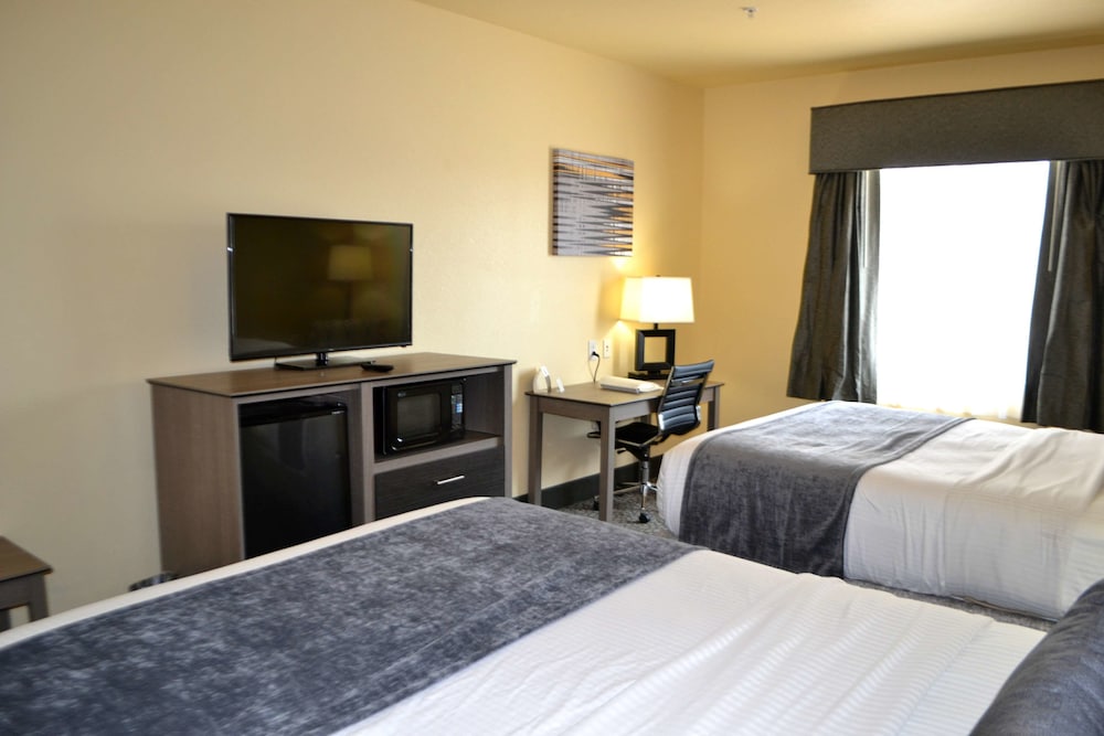 Best Western Sherwood Inn & Suites 11/50