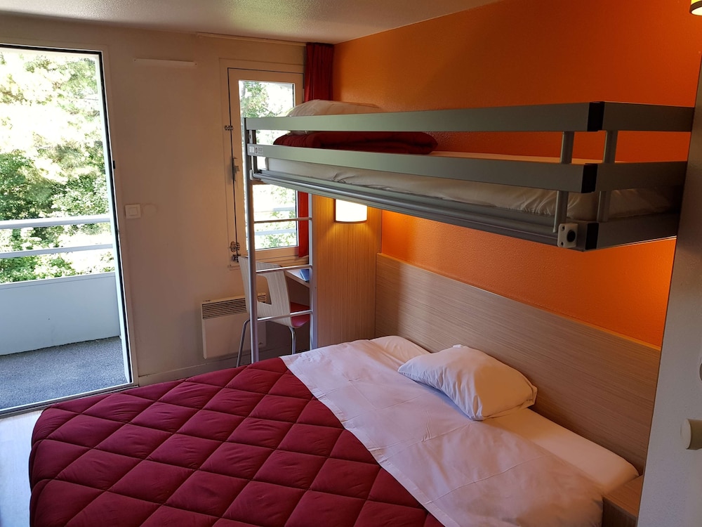 Premiere Classe Lyon Ouest - Tassin 30/59