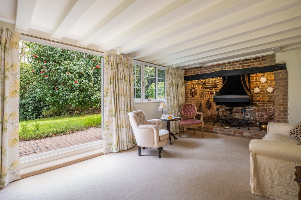 Stream House Luxury Bed and Breakfast 21/50