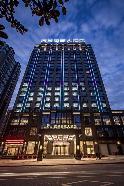West City International Hotel 4/33