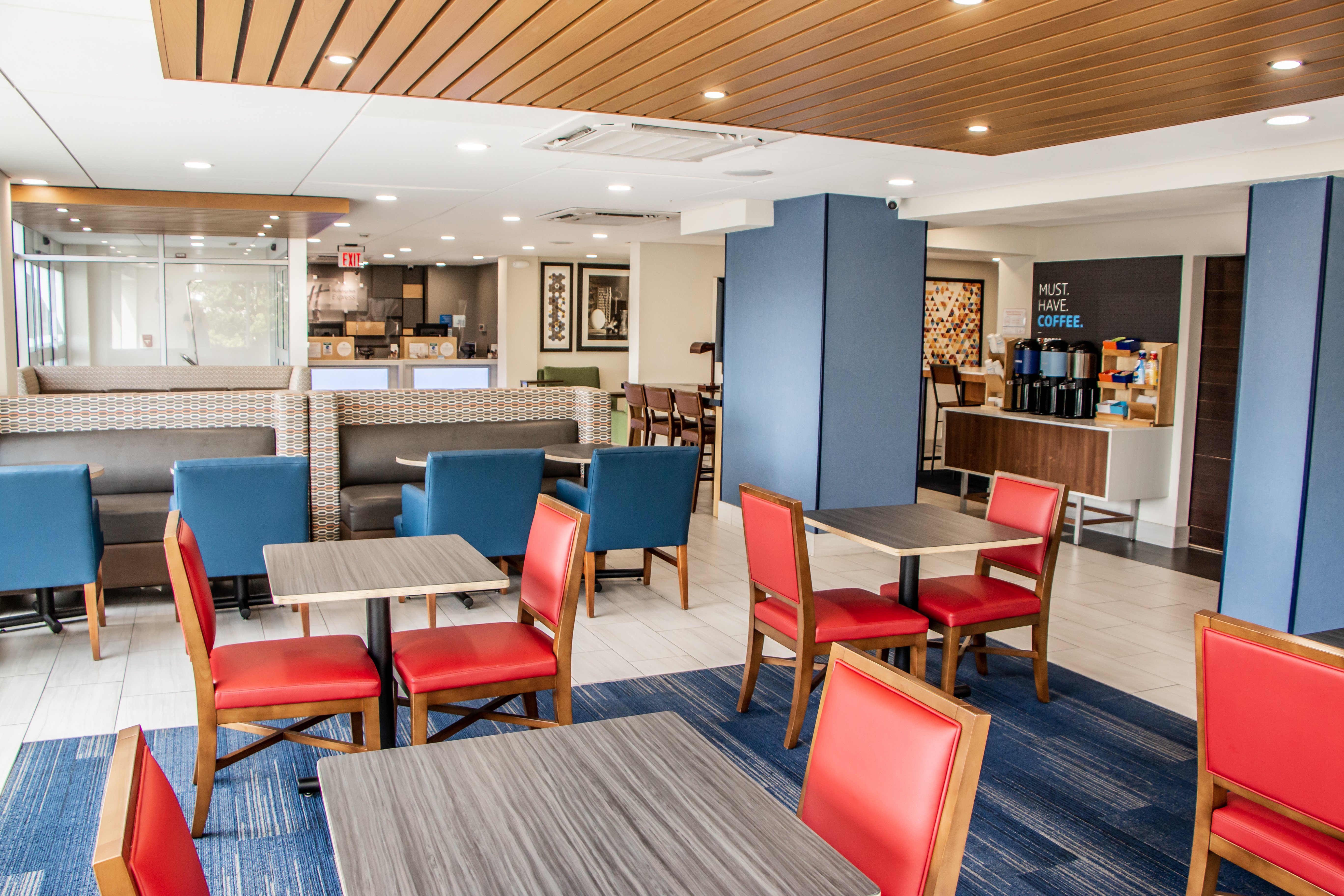 Holiday Inn Express Allentown North 47/62