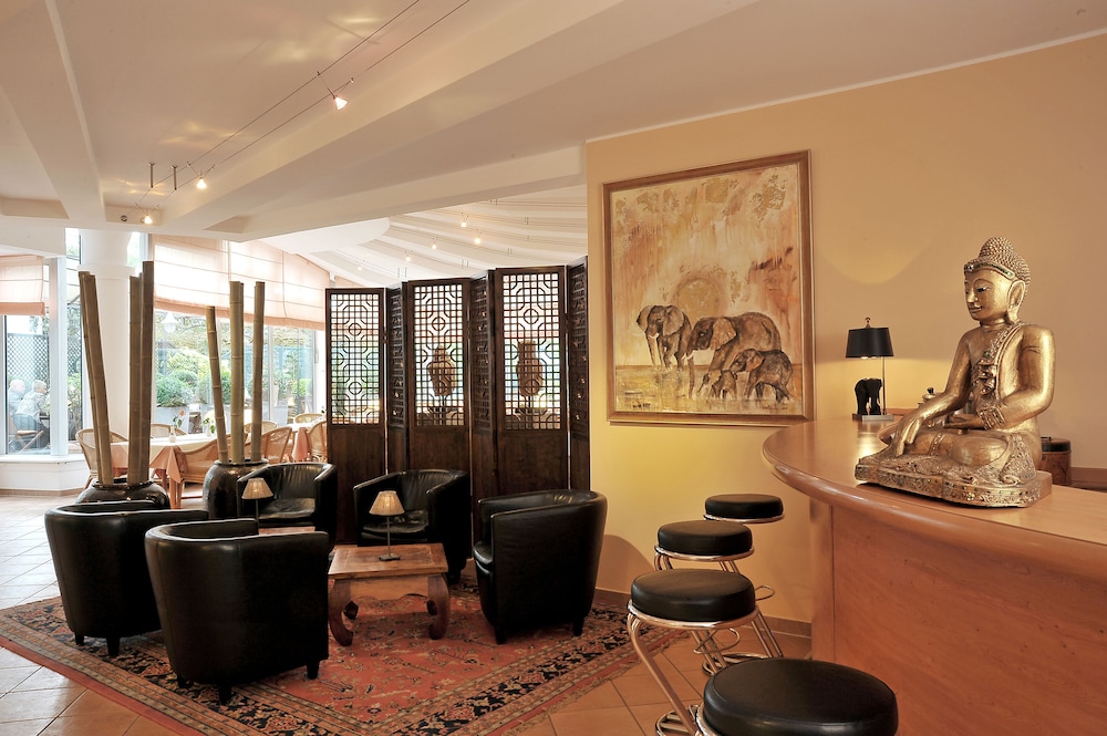 Hotel Ludwig van Beethoven 25/50