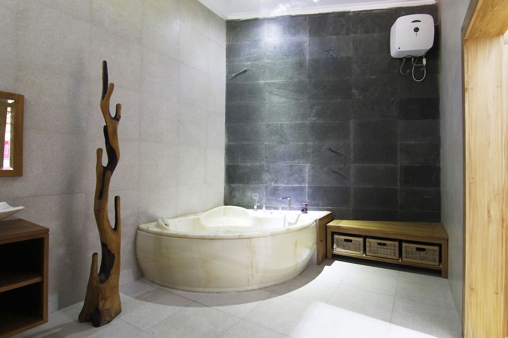 Joglo Mandapa Boutique Hotel and Resto 36/36