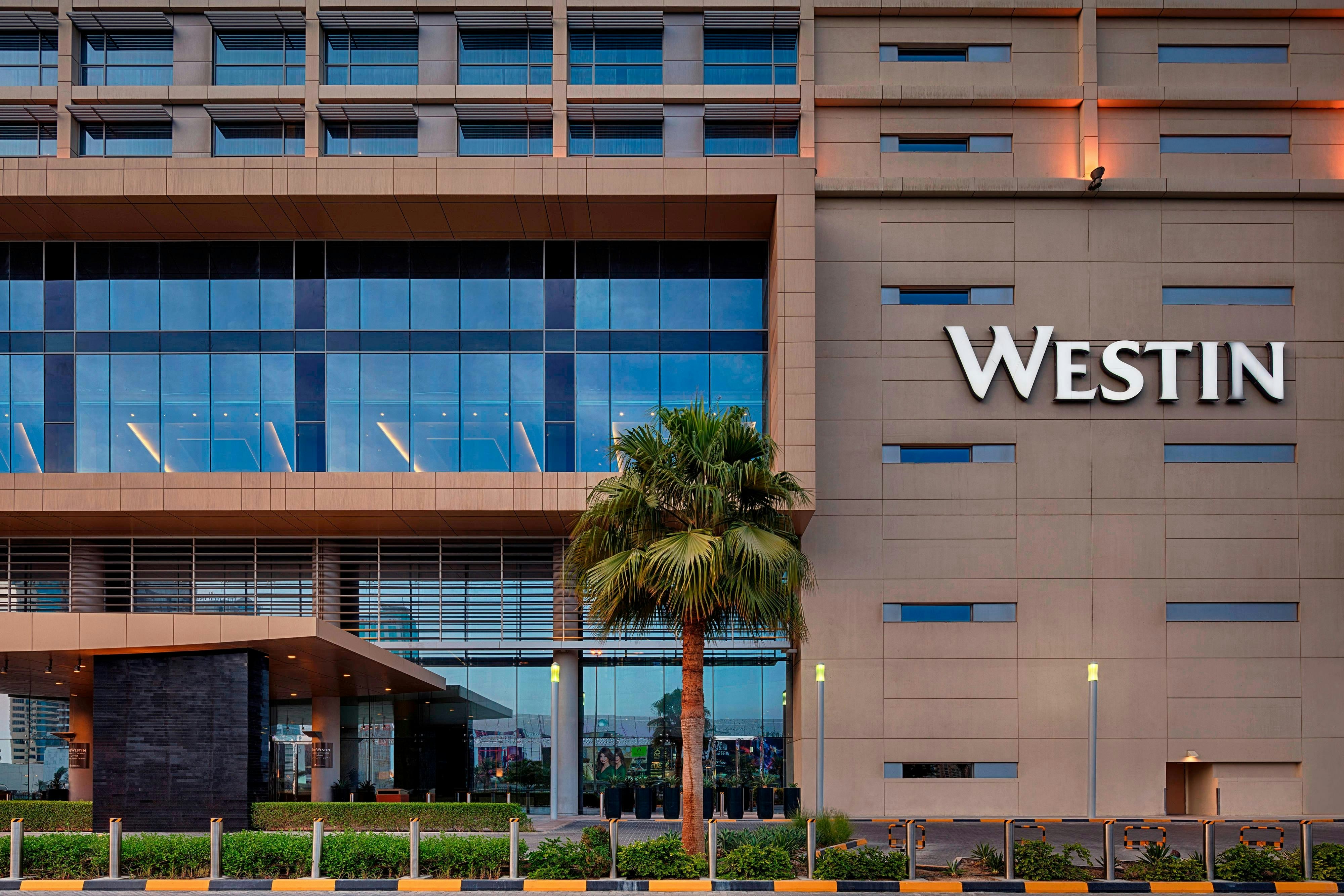 The Westin Hotel Bahrain City Centre 2/53