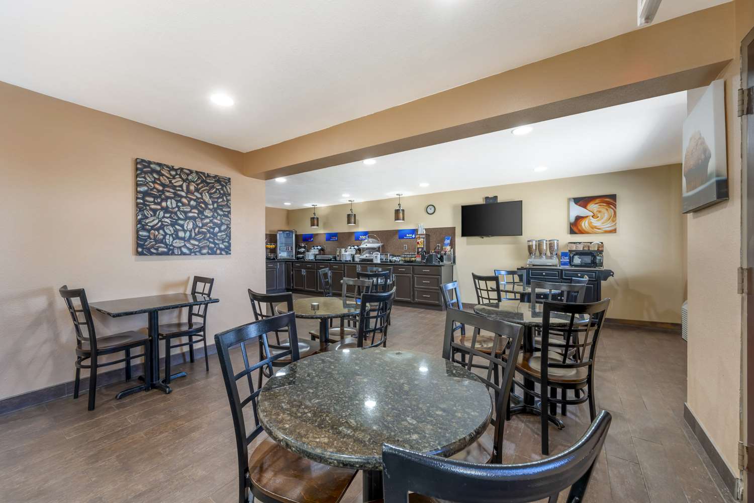 Best Western Parker Inn 10/18