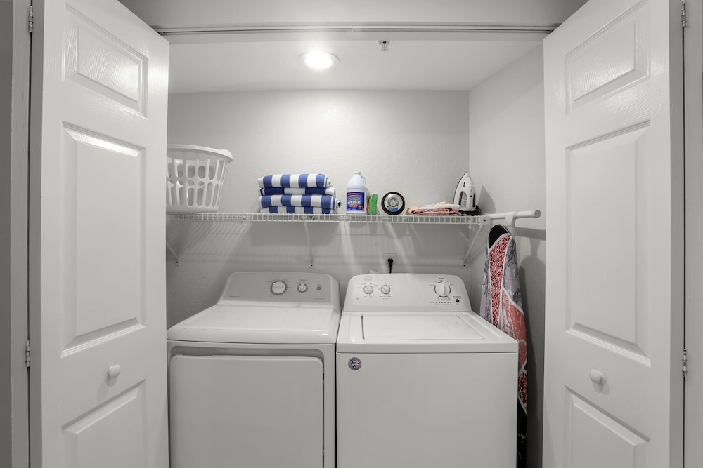 South Beach Condo Hotel photo4