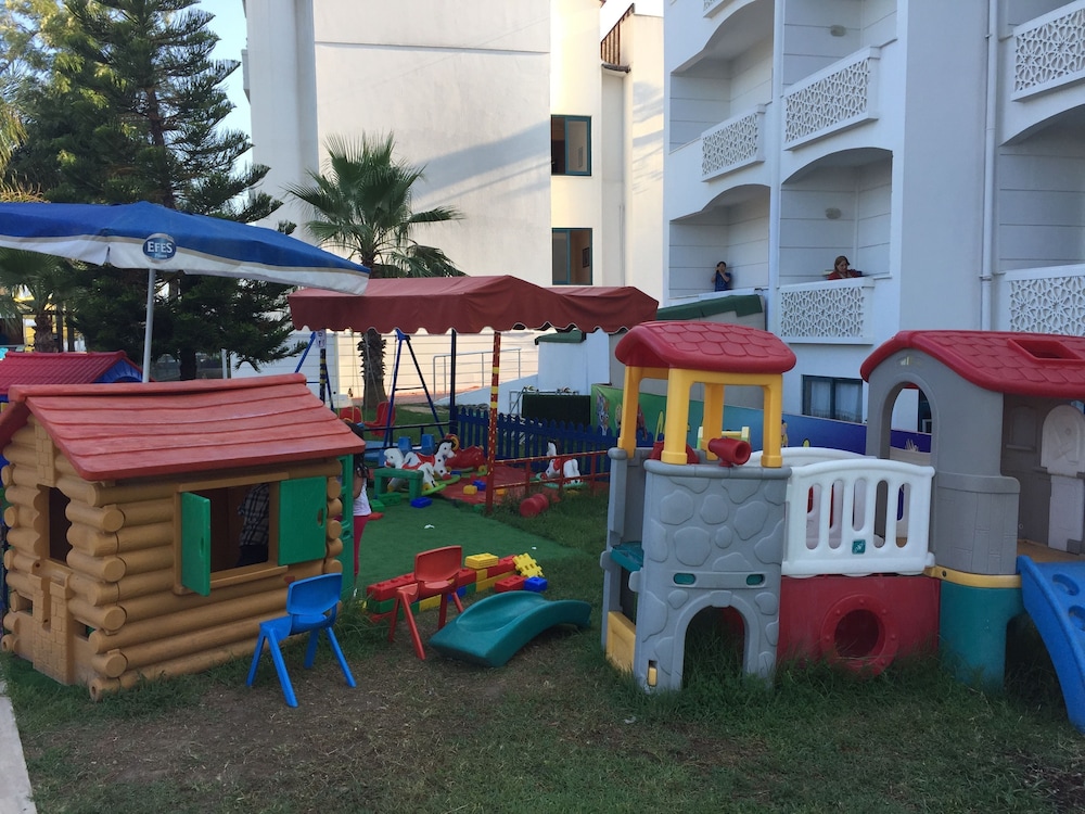 Club Hotel Rama 41/50