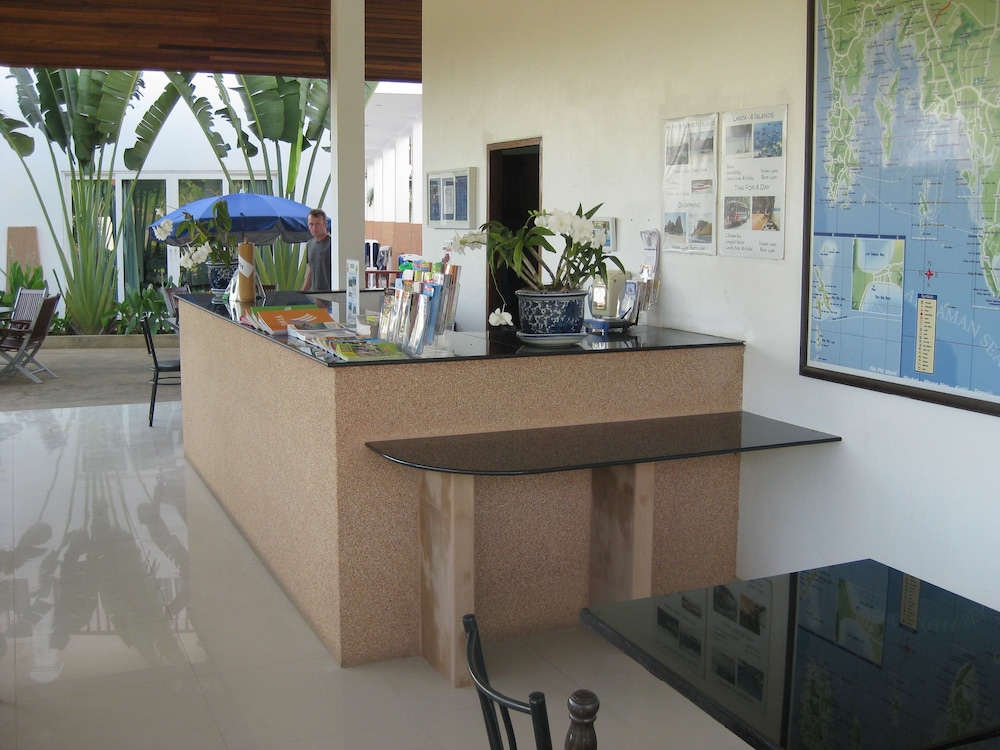 Nadivana Serviced Apartments 2/24