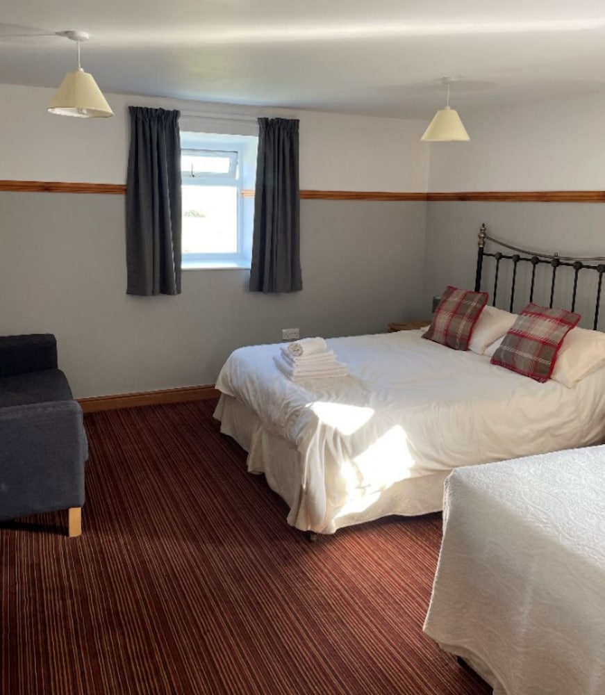 Chevin End Guest House 5/50