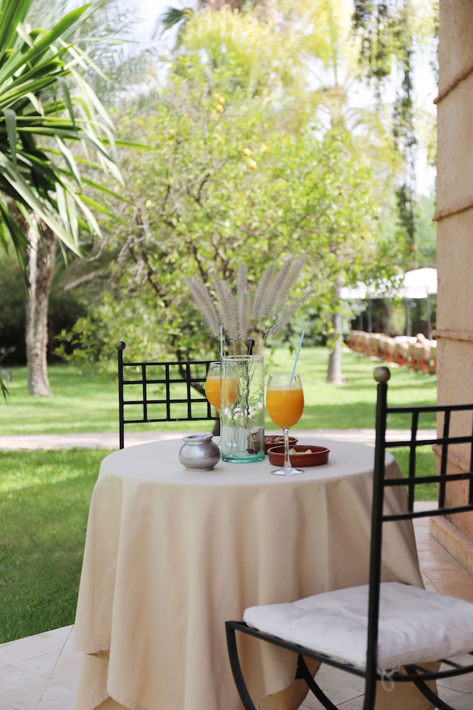 Villa Al Assala La Palmerale 68/80