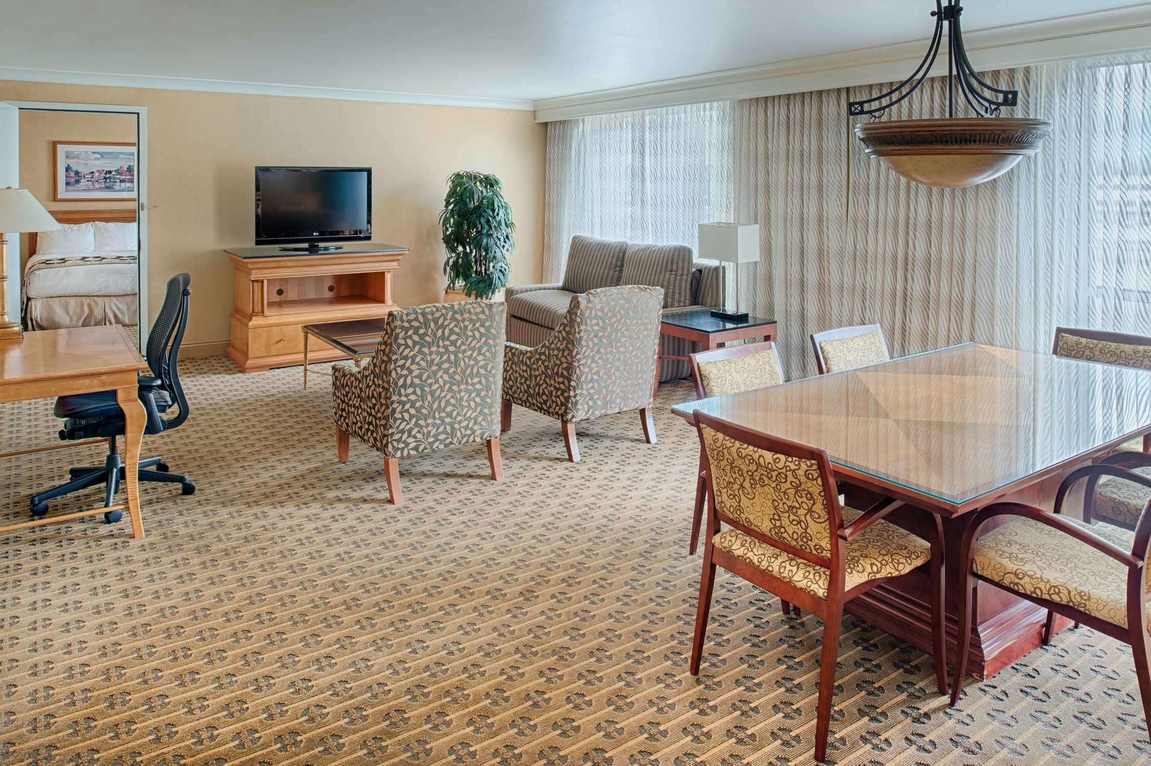 Hilton Seattle Airport & Conference Center 46/51