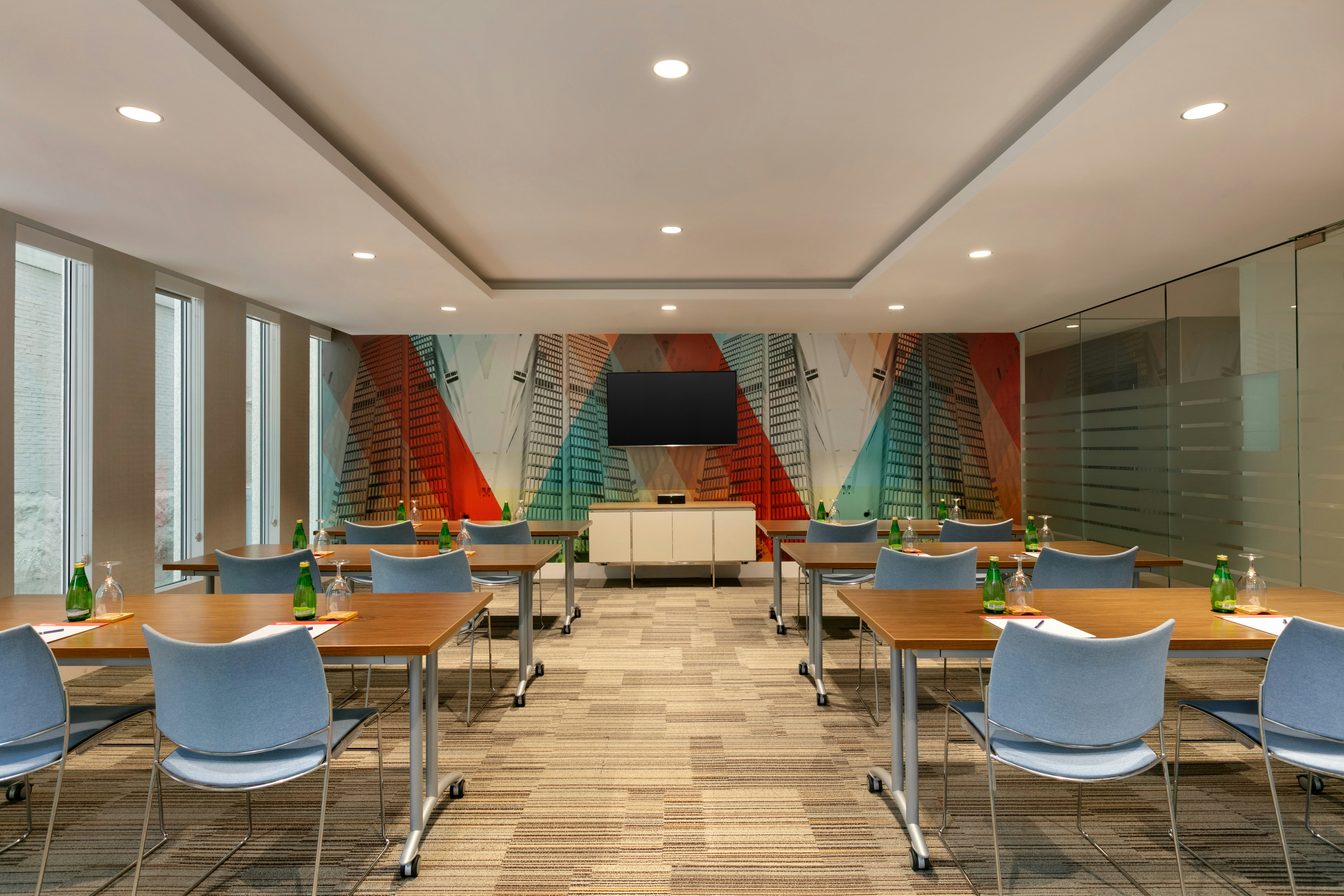 Hotel Indigo Atlanta Downtown 37/77