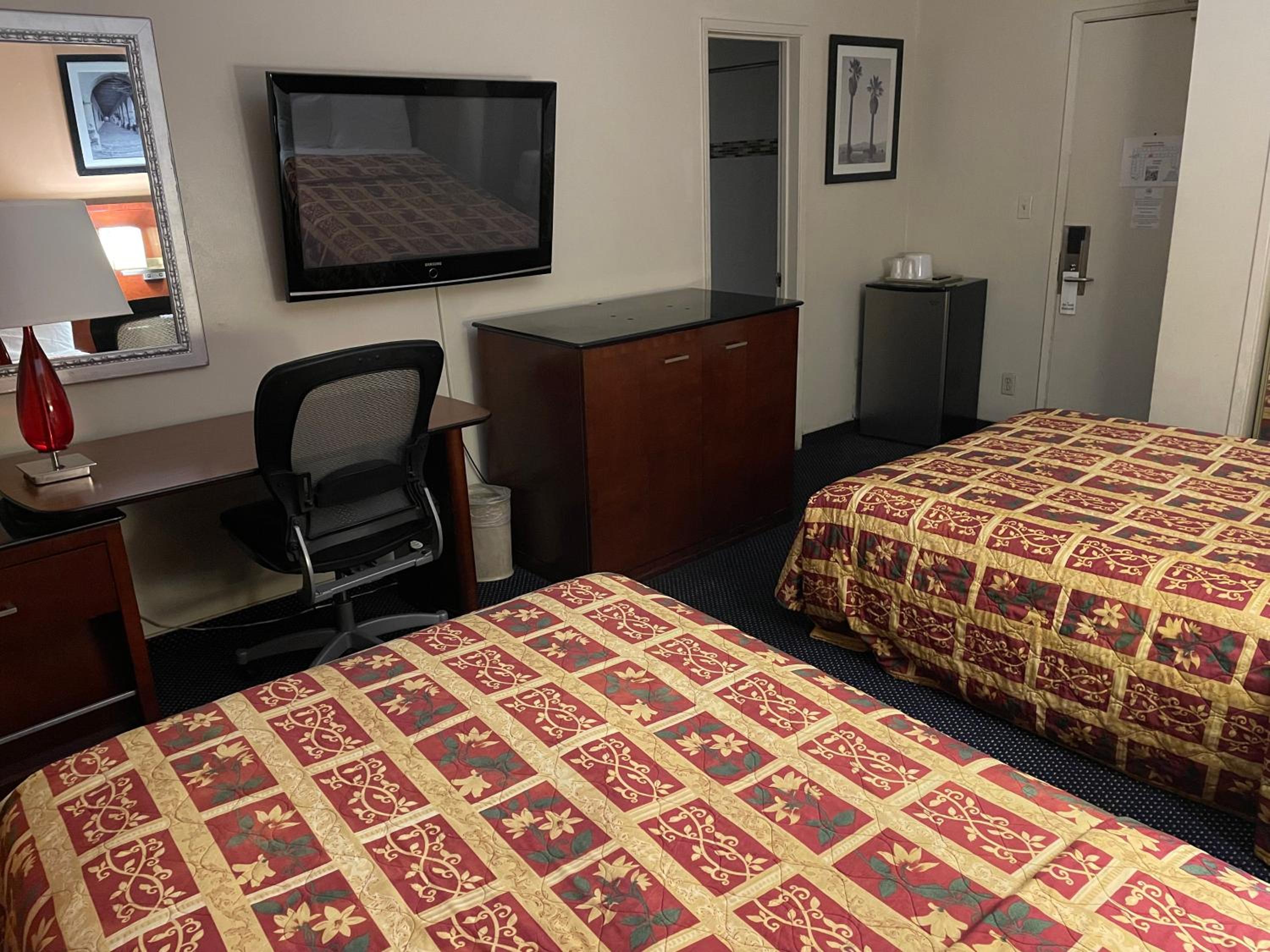 Grand Inn 26/38