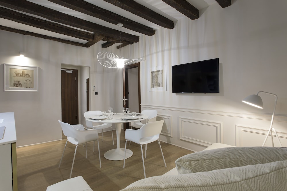 San Marco Suite 755 36/50