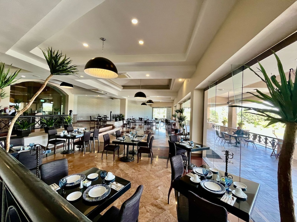 Azul Talavera Country Club 48/66