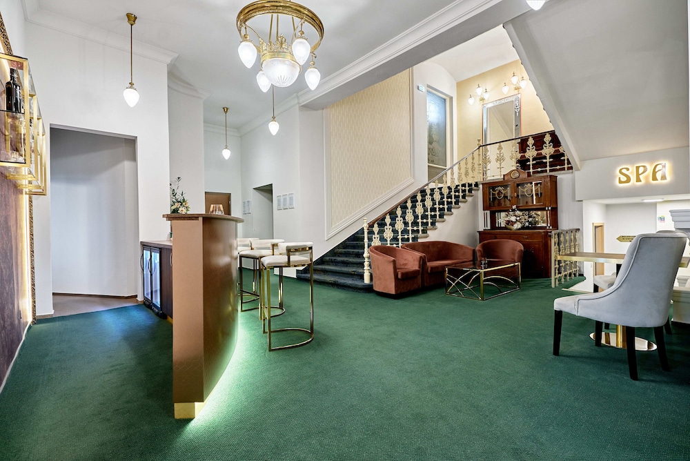 Hotel Maxim 29/39