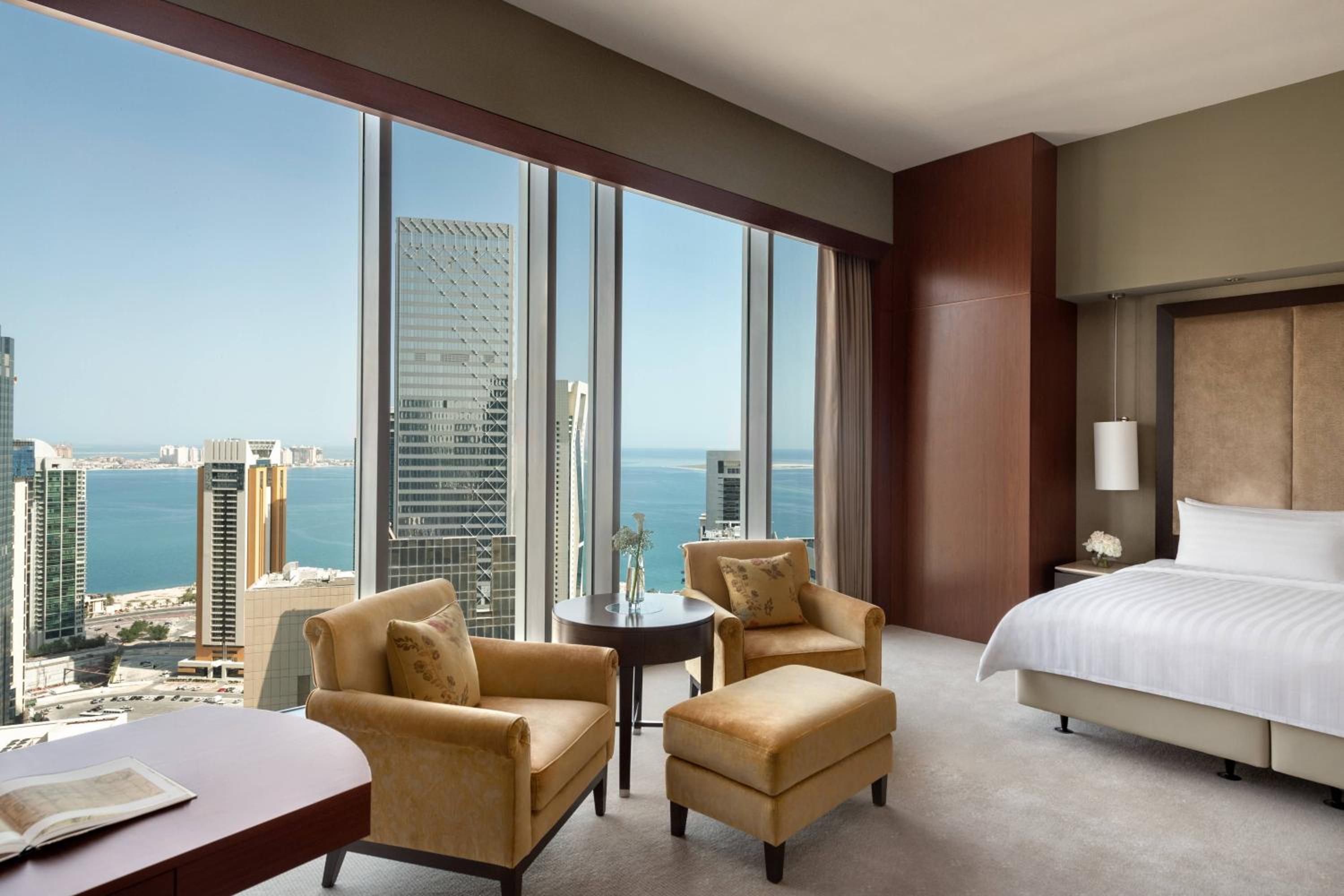 Room at Jw Marriott Marquis City Center, DOHA