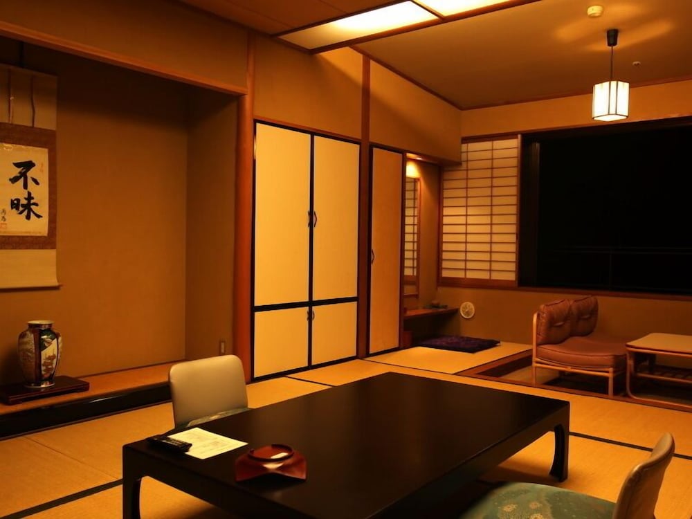 Tamai Bekkan 47/50
