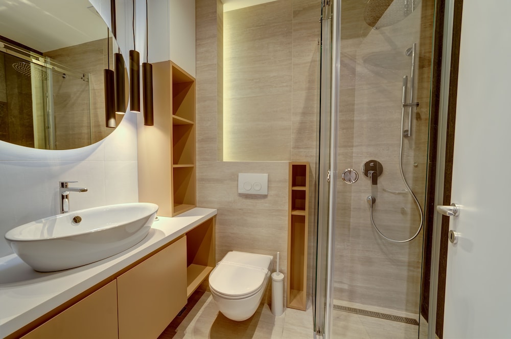 Black Pearl Luxury Suites 12/44
