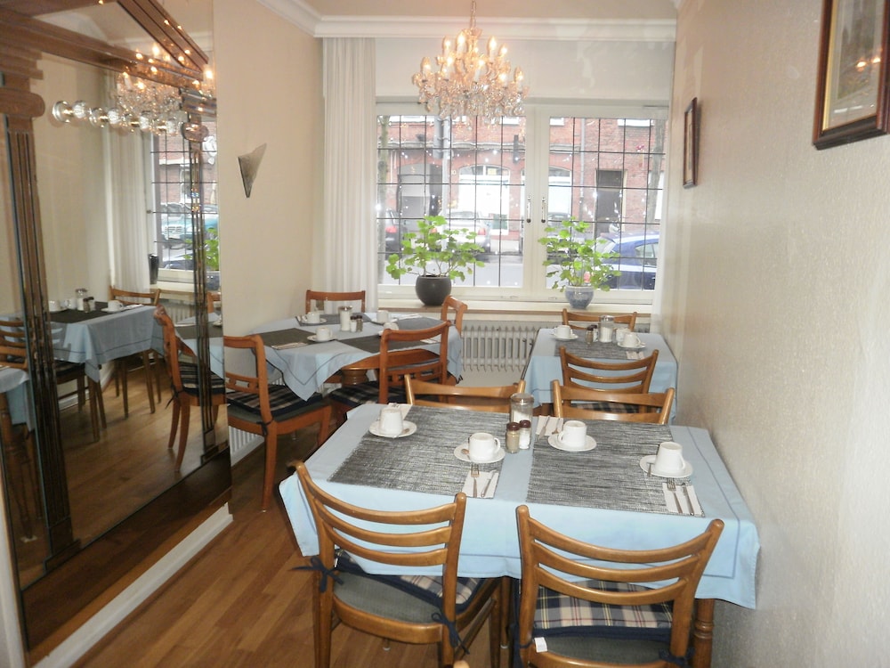 Hotel Haus Rheinblick 14/20
