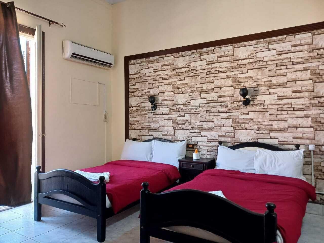 غرفة بسريرين منفصلين، New Palace Hostel 5/6