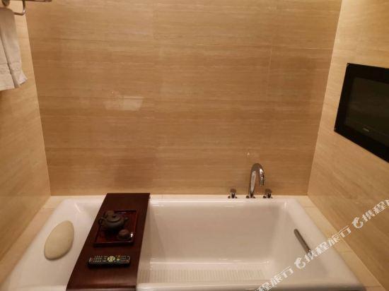 Glory Hotel 28/28