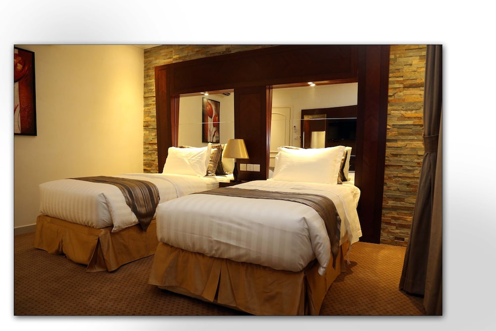 Loren Suites Al Salamah 21/50