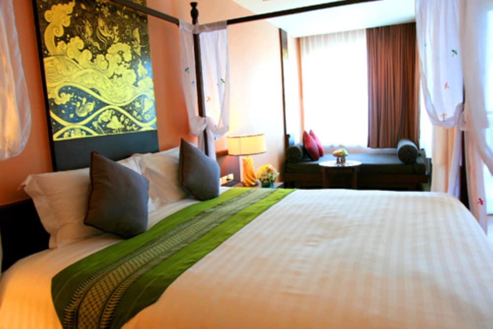 Grand Pacific Sovereign Resort and Spa 26/68