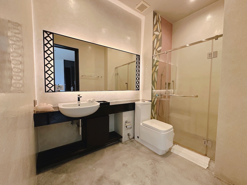 Sorin Boutique Hotel 65/66