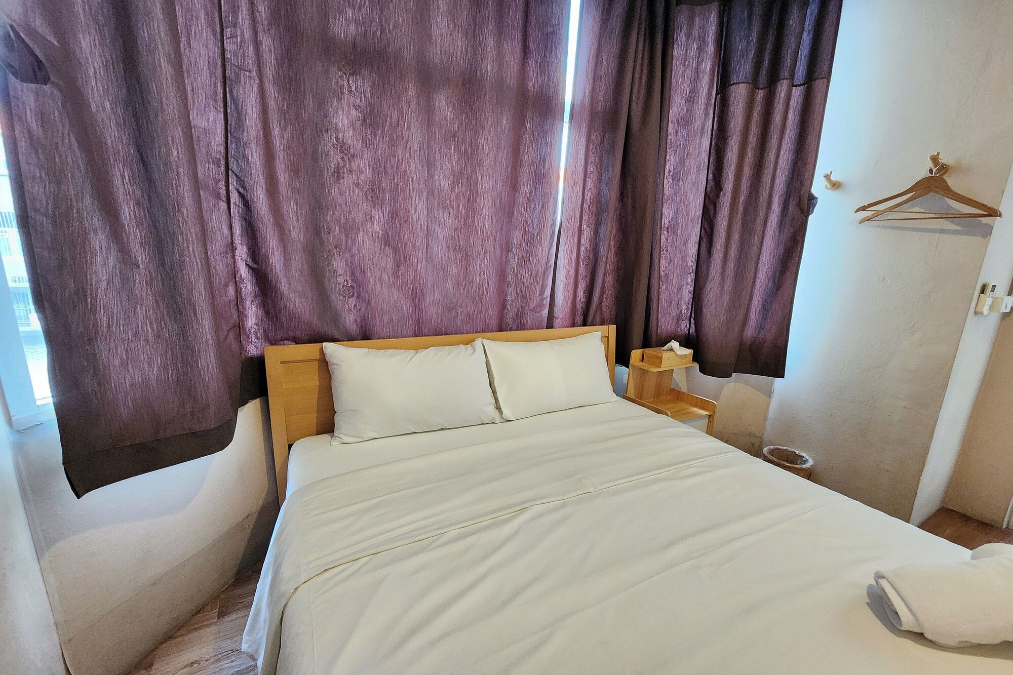 STANDARD, DOUBLE BED