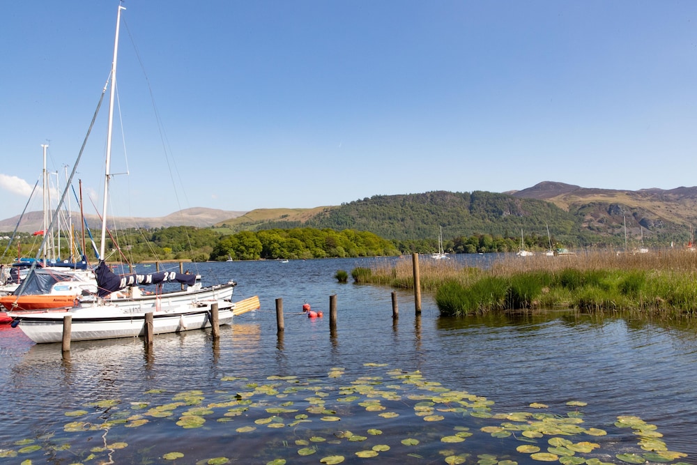 Derwentwater Hotel 32/50
