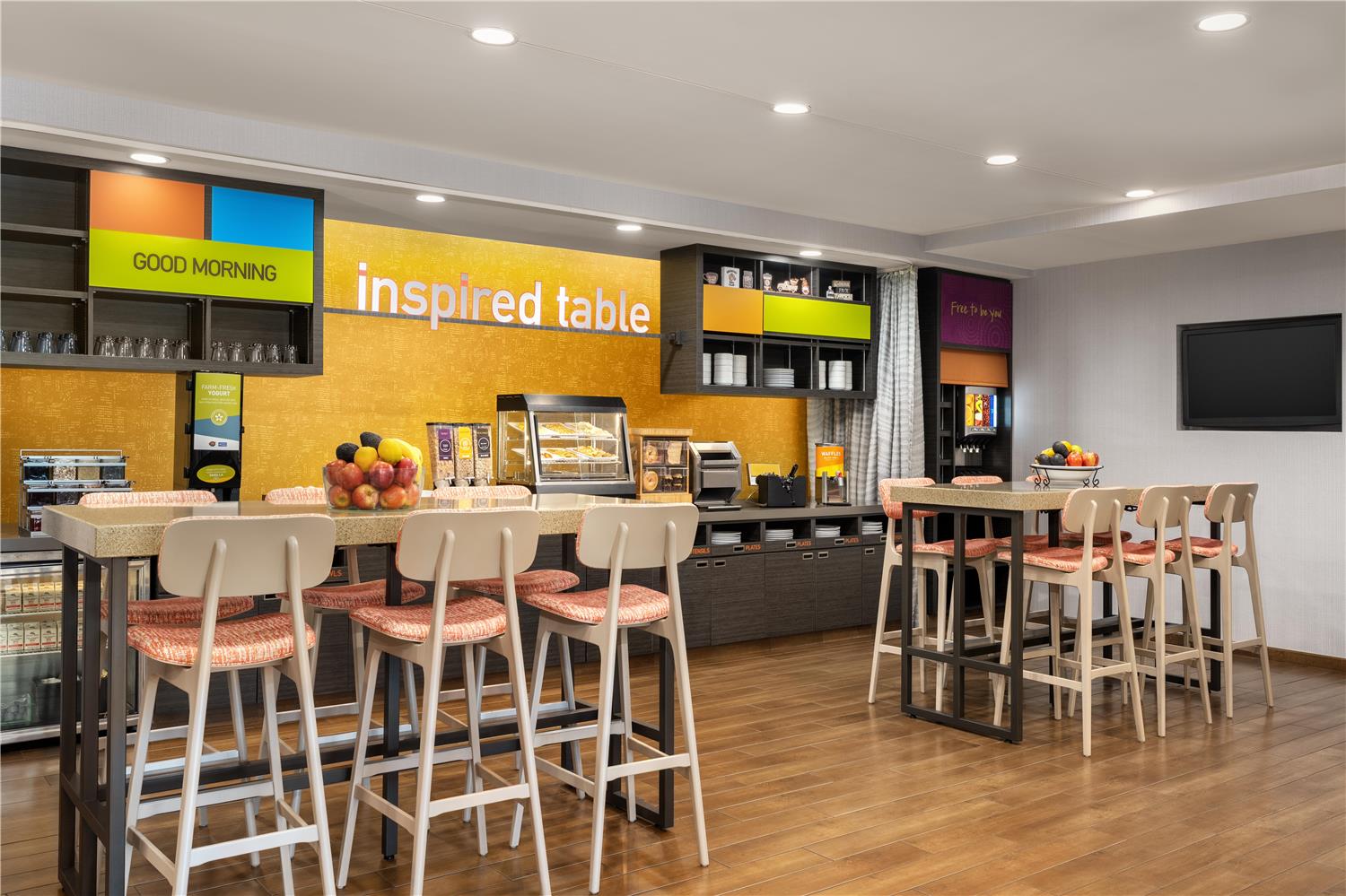 restaurant cafeteria