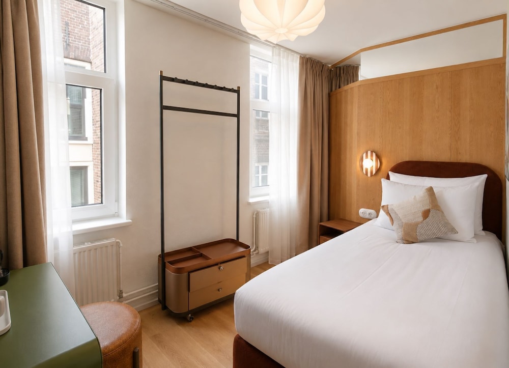 France Hotel Amsterdam 14/50