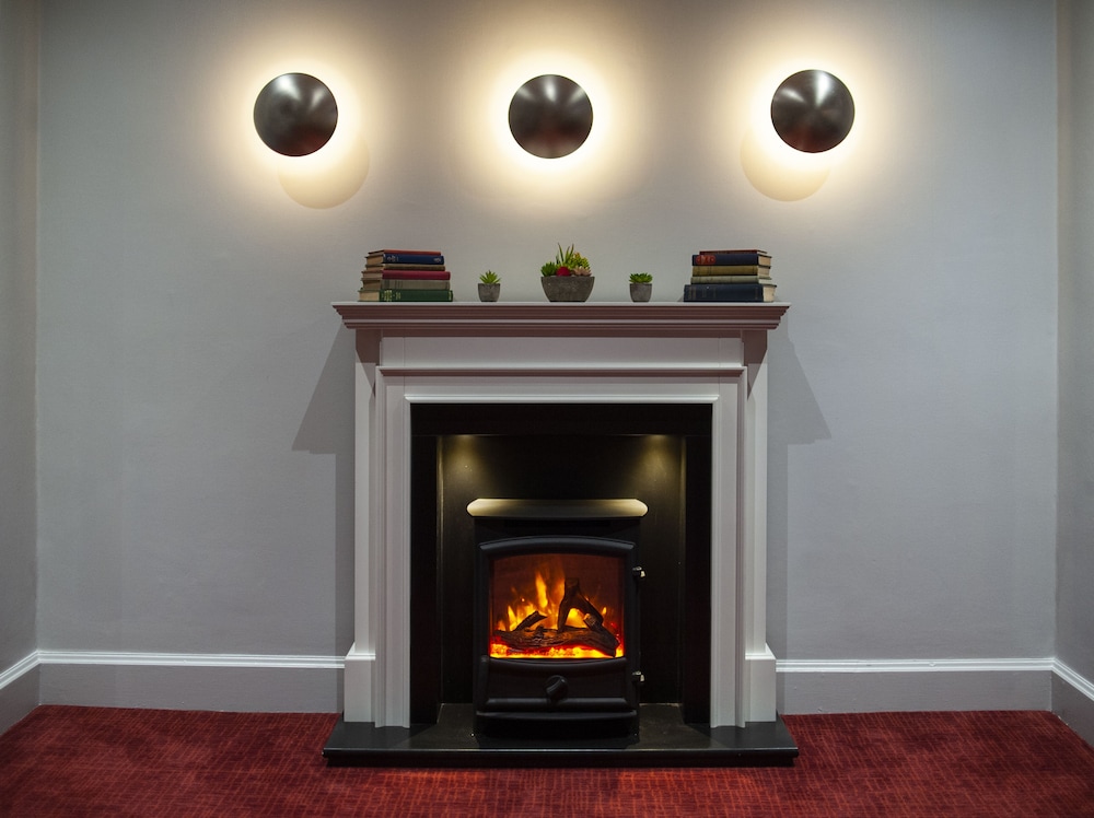 Mercure Telford Centre 9/69