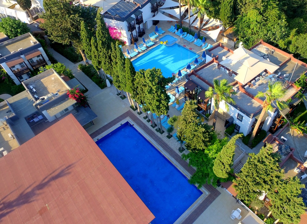 Bitez Garden Life Hotel and Suites 12/43