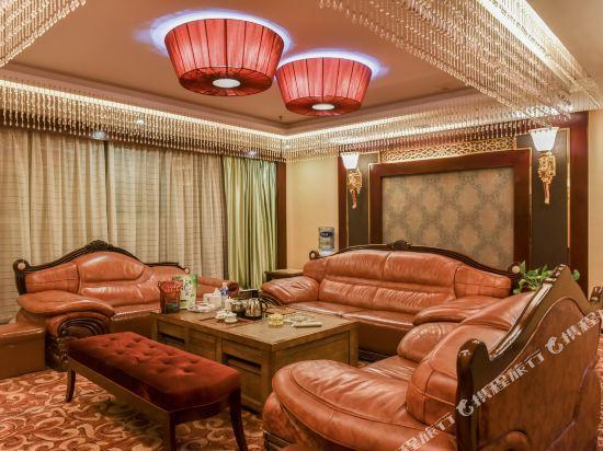Deyuan Hotel (Shaoguan Qujiang Park) 18/18