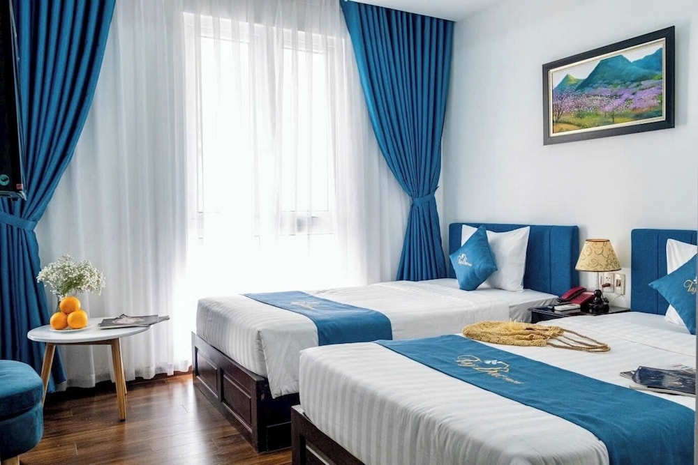 Tay Bac Hotel 24/75