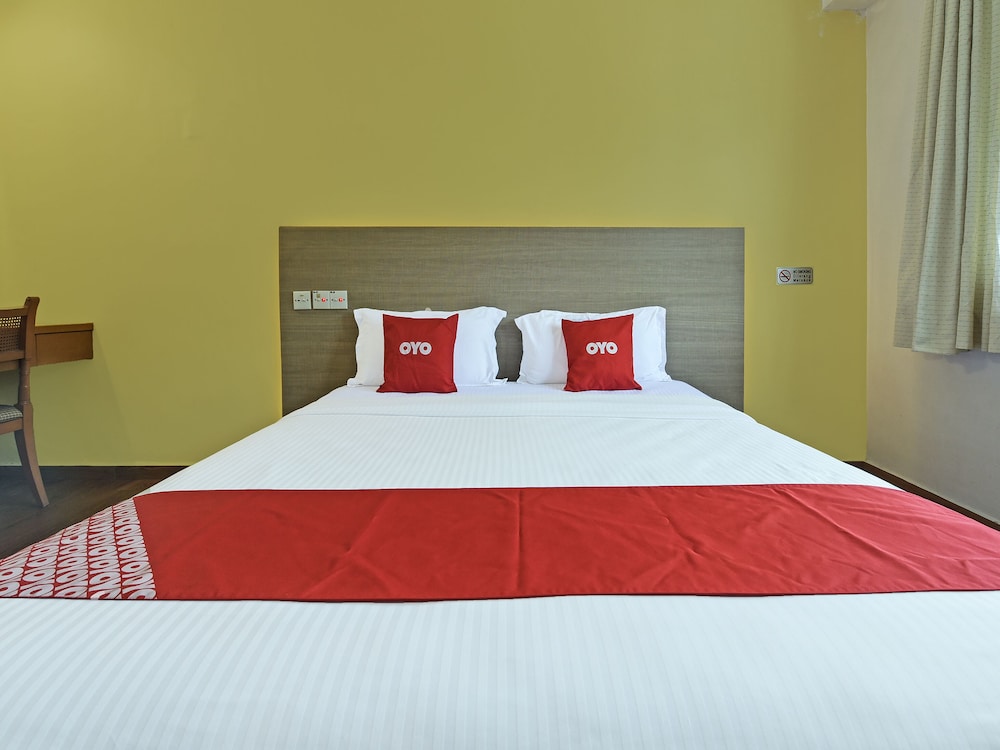 OYO 44036 Hotel De Perdana Hill 12/34